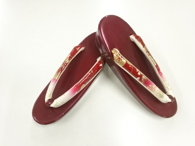 JAPANESE KIMONO / JAPANESE-STYLE ZORI (SIZE M)
